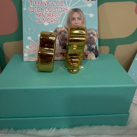 Lock & Key - Picture 3 of 5